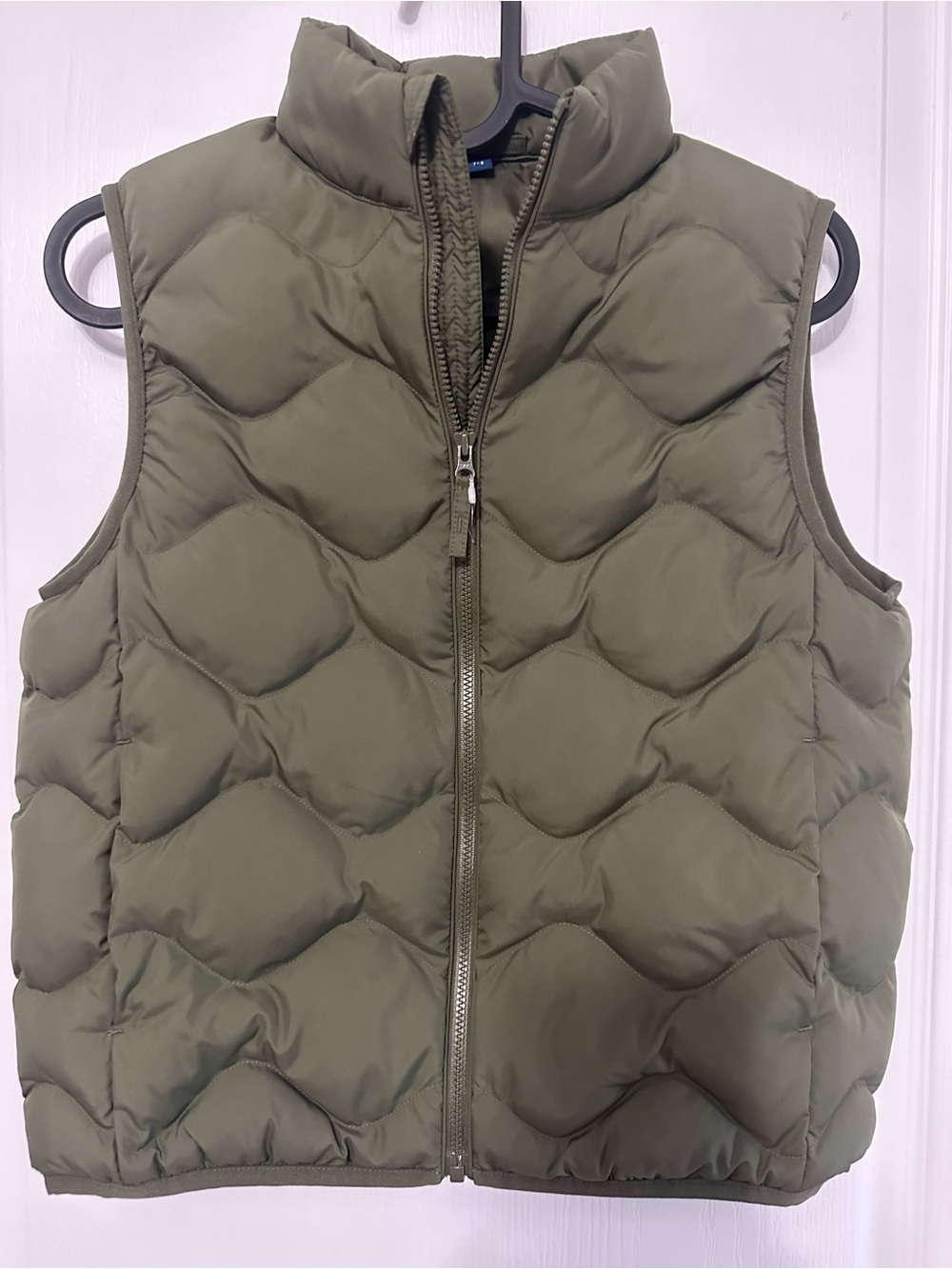Uniqlo Quilted Puffer Vest in Olive